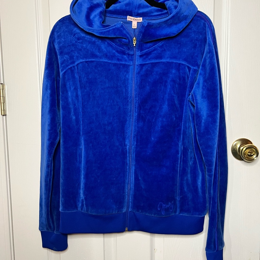 Juicy couture women’s velour blue zip up jacket with hood size large